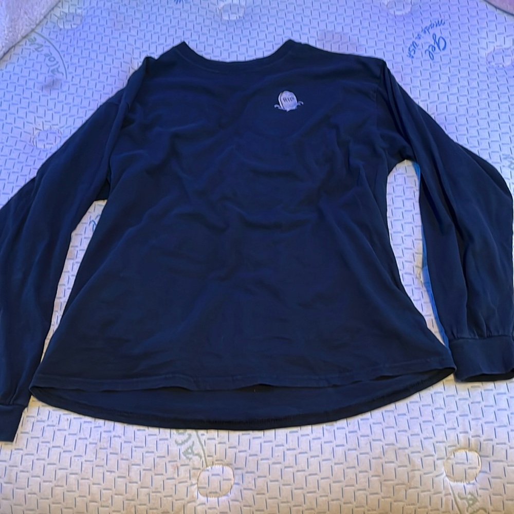 Black long sleeve with r.i.p logo
